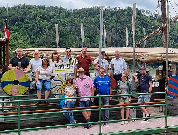 Pressefoto-Teamausflug_ÖVP_Fraktion_Engelhartszell2.jpg  